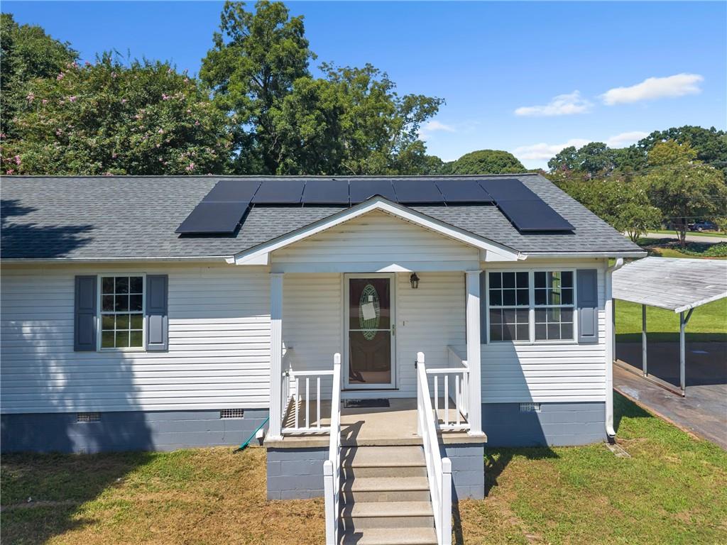 108 Lillie Lane