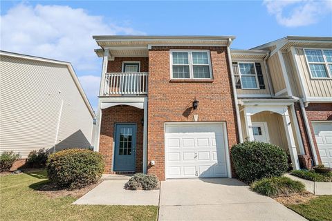 A home in Dawsonville