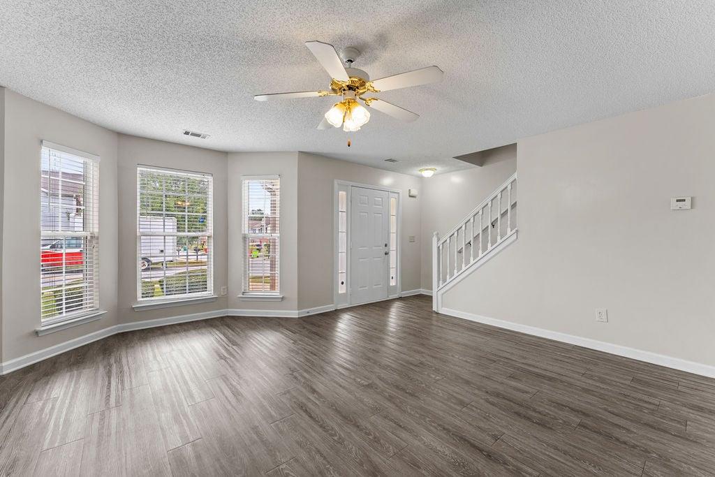 1547 April Lane