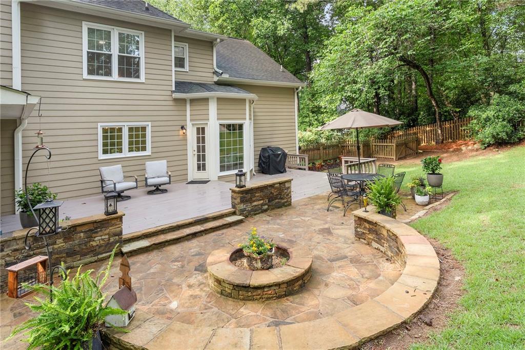4006 Halisport View NW