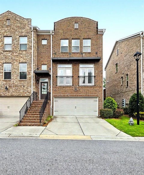 Townhouse For Sale - 3177 Quinn Place<br/> Dekalb County, Atlanta, GA 30341