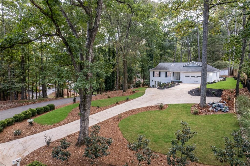 7790 Chestnut Hill Road