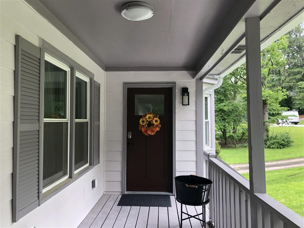 2448 Hillboro Circle SW