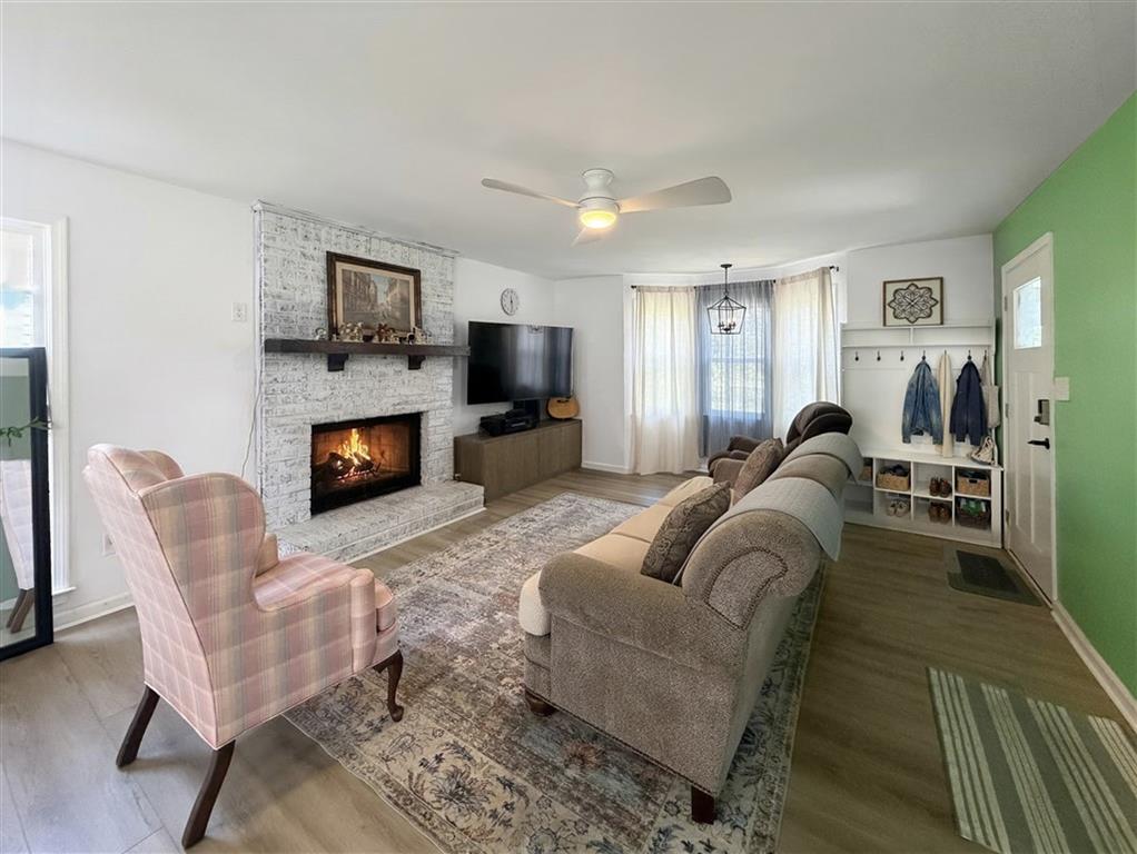 2448 Hillboro Circle SW