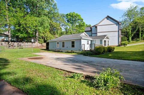 A home in Scottdale