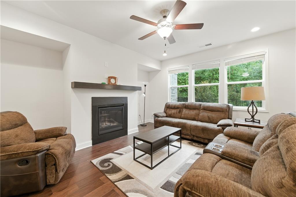 204 Magnolia Creek Way
