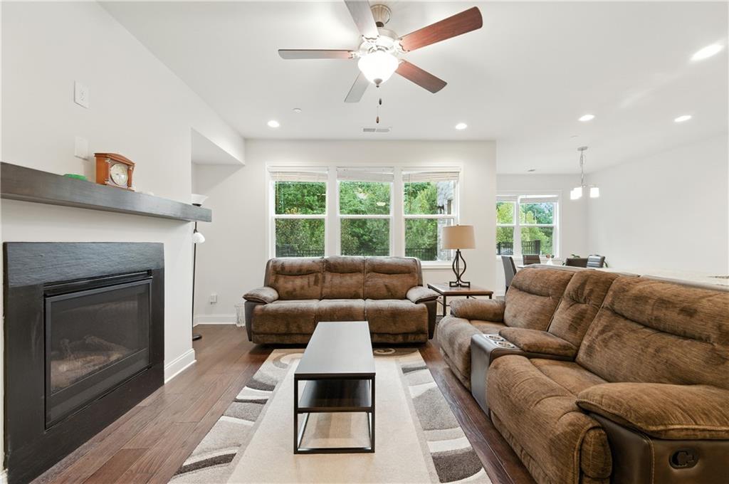 204 Magnolia Creek Way