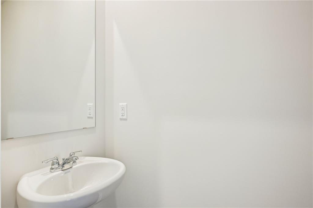 2771 Aralynn Way, College Park, Georgia image 21