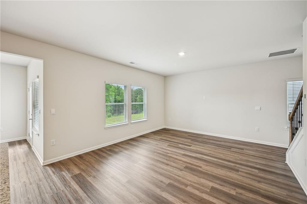 2771 Aralynn Way, College Park, Georgia image 11