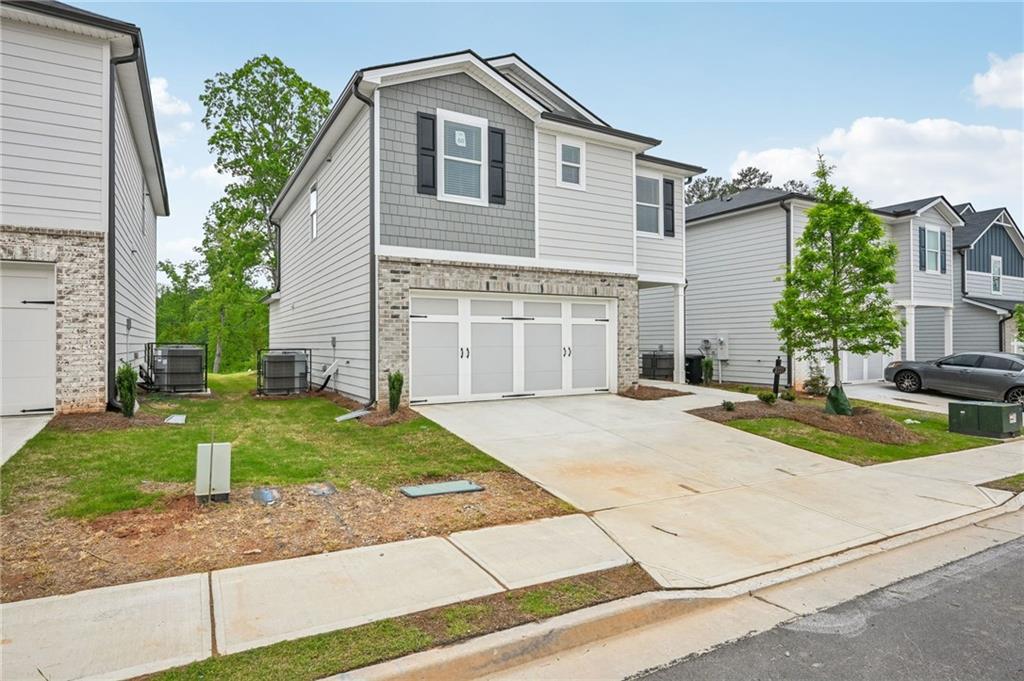 2771 Aralynn Way, College Park, Georgia image 3