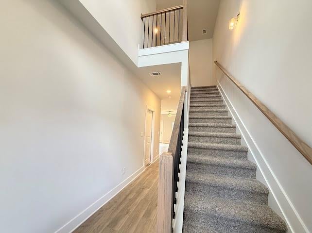 93 Maple Trail