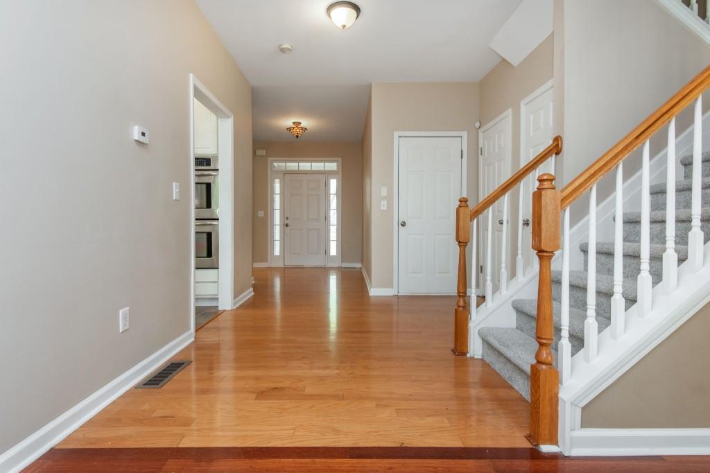 2810 Stillwater Park Drive, Marietta, Georgia image 10