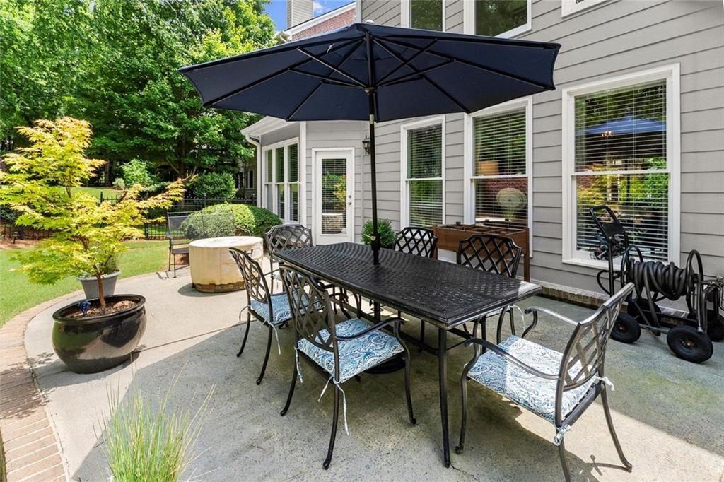 WOODBRIDGE AT HAMILTON LAKE - Residential
