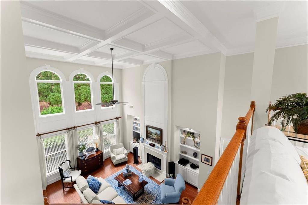 WOODBRIDGE AT HAMILTON LAKE - Residential