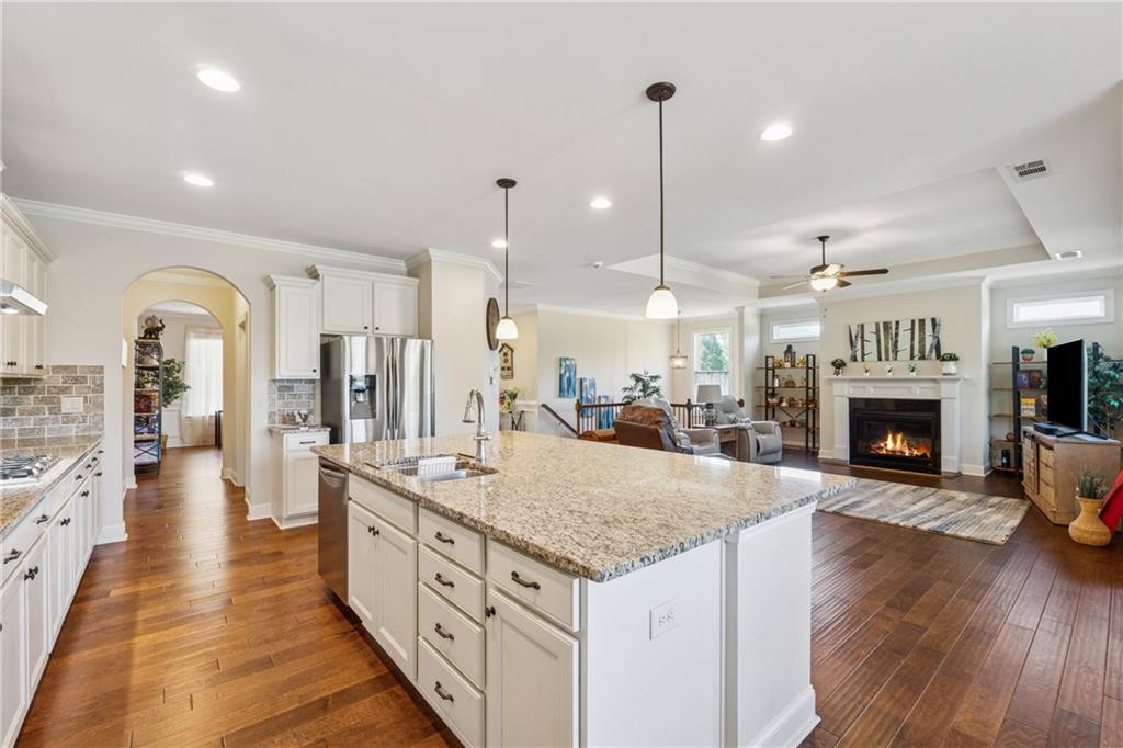 7102 Boathouse Way, Flowery Branch, Georgia image 23