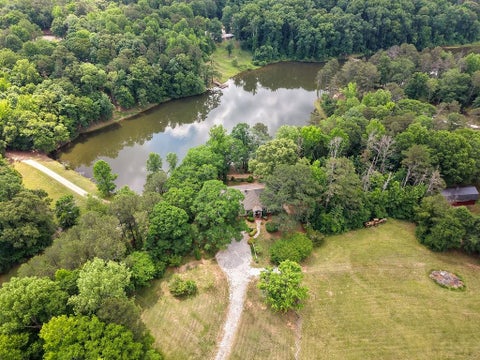 Homes For Sale - 3845 Hwy 82 South<br/> Statham, GA 30666