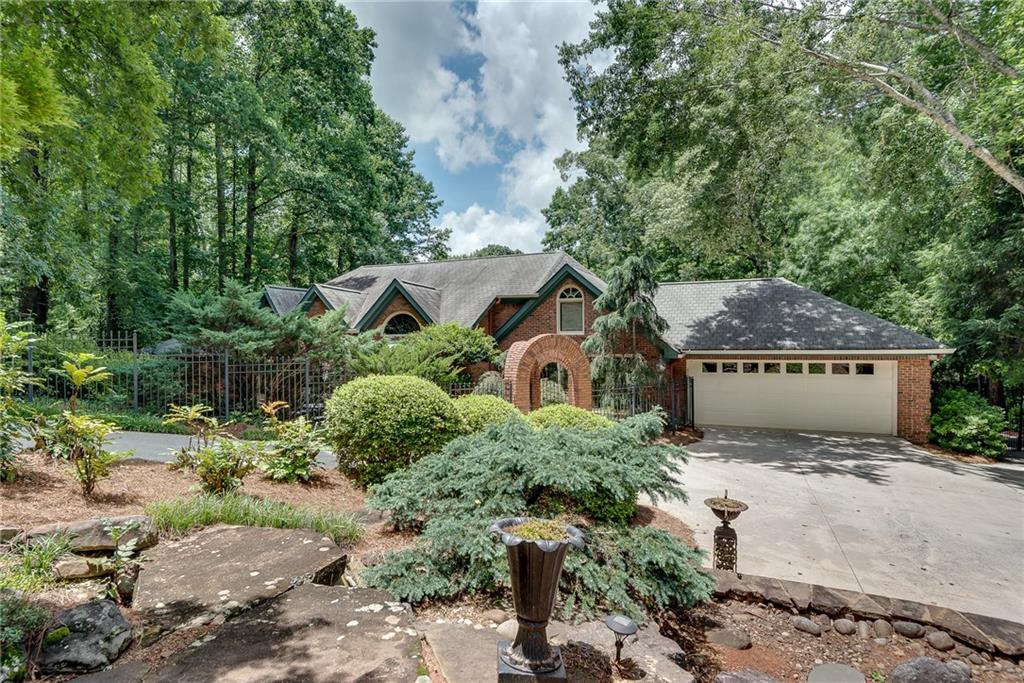 2341 Habersham Drive SW