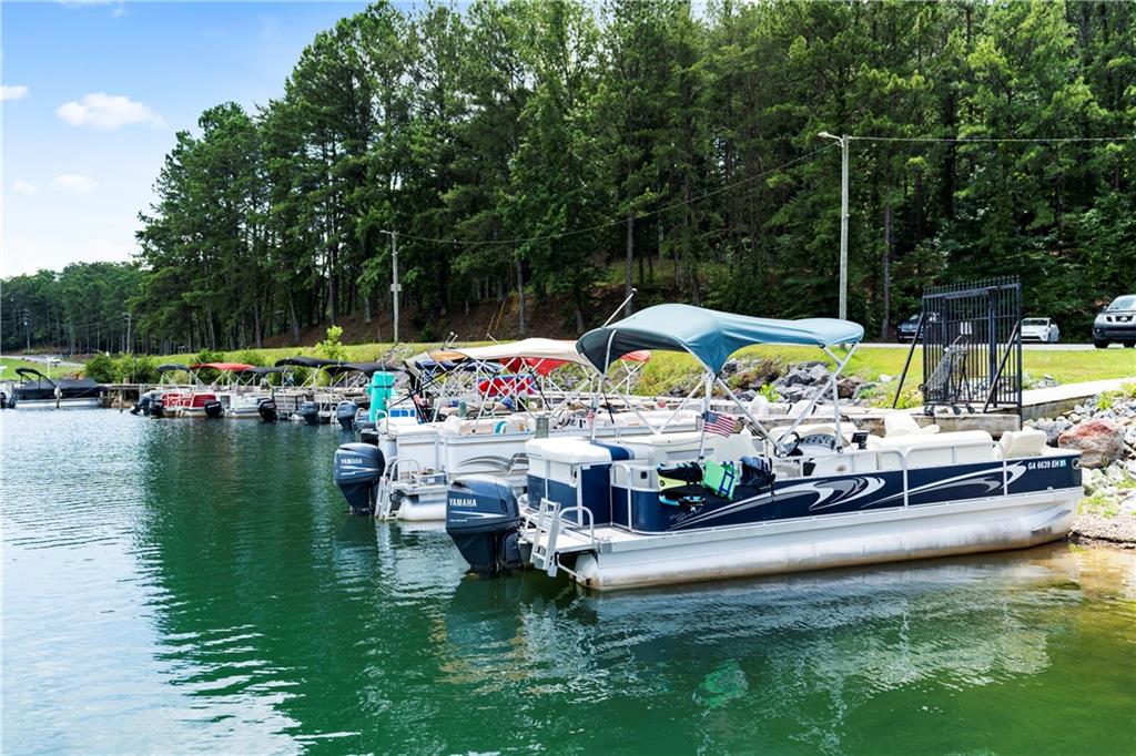 180 Cherokee Drive S