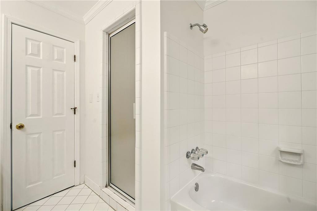 1256 Spring Park Drive, Atlanta, Georgia image 24