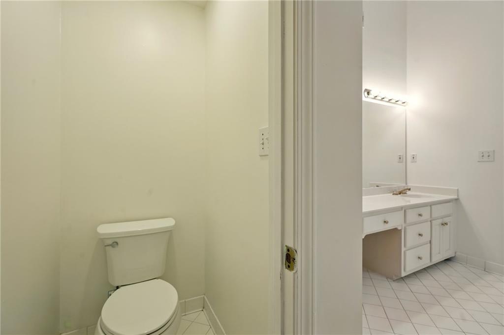 1256 Spring Park Drive, Atlanta, Georgia image 36