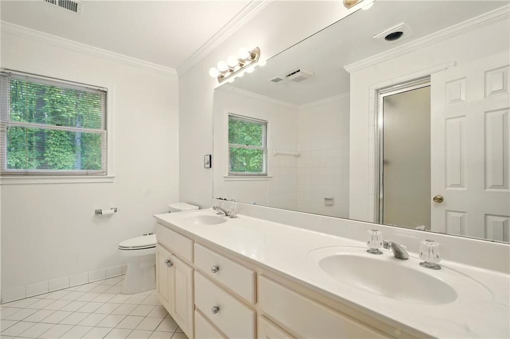 1256 Spring Park Drive, Atlanta, Georgia image 25