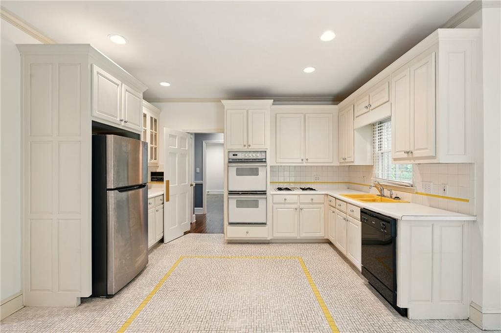 1256 Spring Park Drive, Atlanta, Georgia image 15