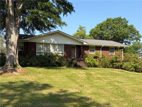 Homes For Sale - 701 Oakcrest Drive<br/> Rockmart, GA 30153