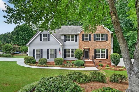 Homes For Sale - 1571 Ashwood Way<br/> Lawrenceville, GA 30043
