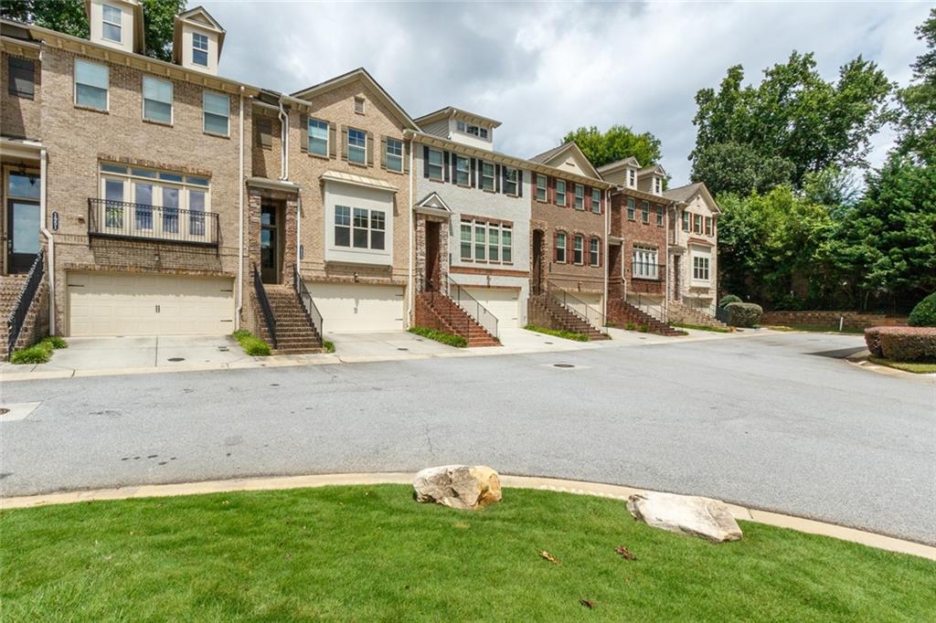 1953 Townsend Court NE