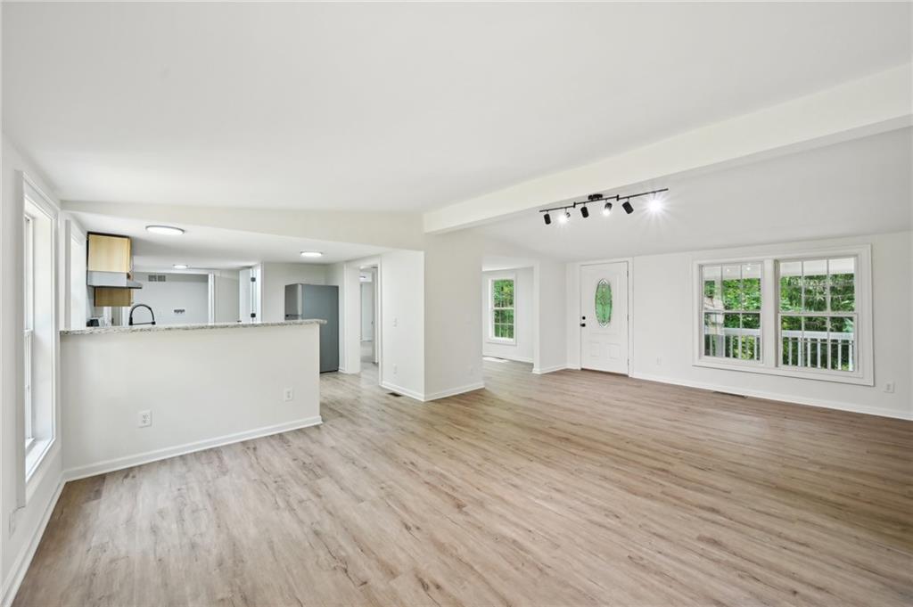 6201 Davids Way, Acworth, Georgia image 7