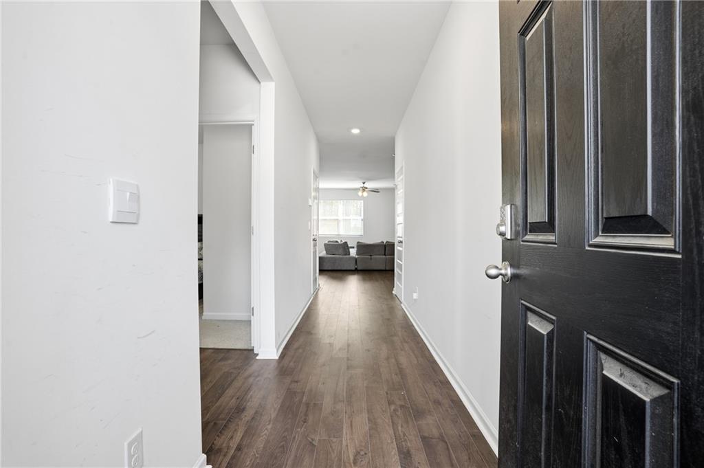 1053 Mackets Court SE