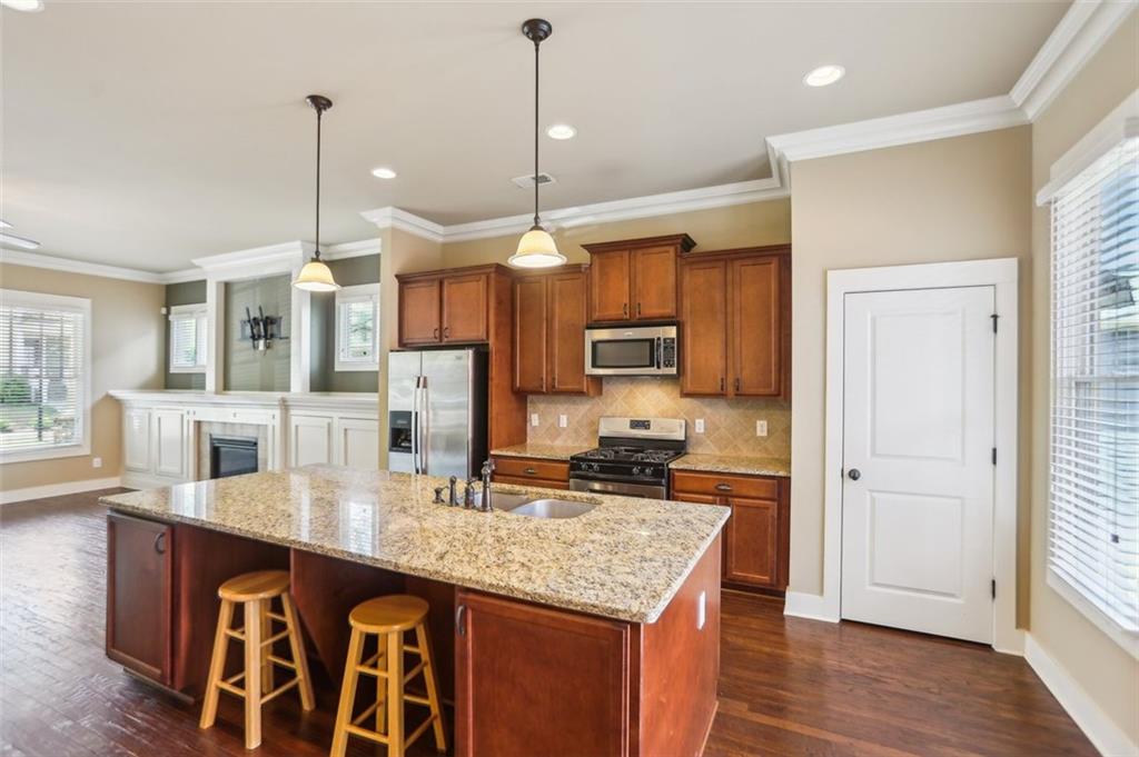 9942 Ashton Old Road