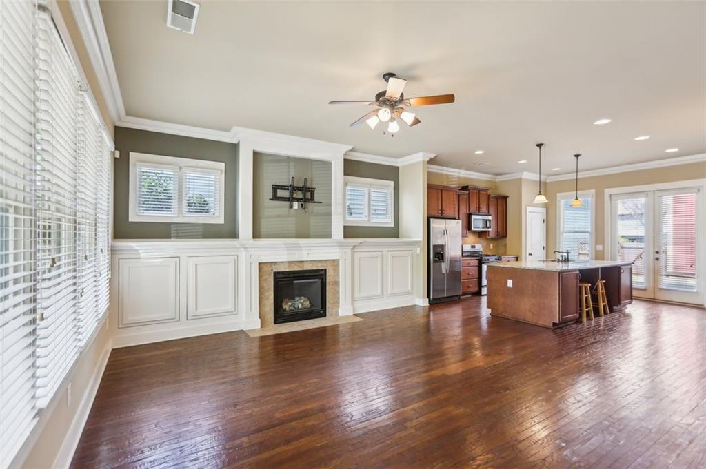 9942 Ashton Old Road