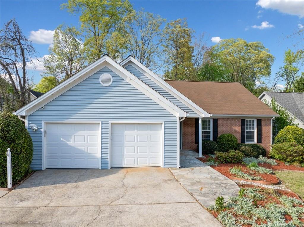 5265 Bentley Hall Drive, Alpharetta, Georgia image 1