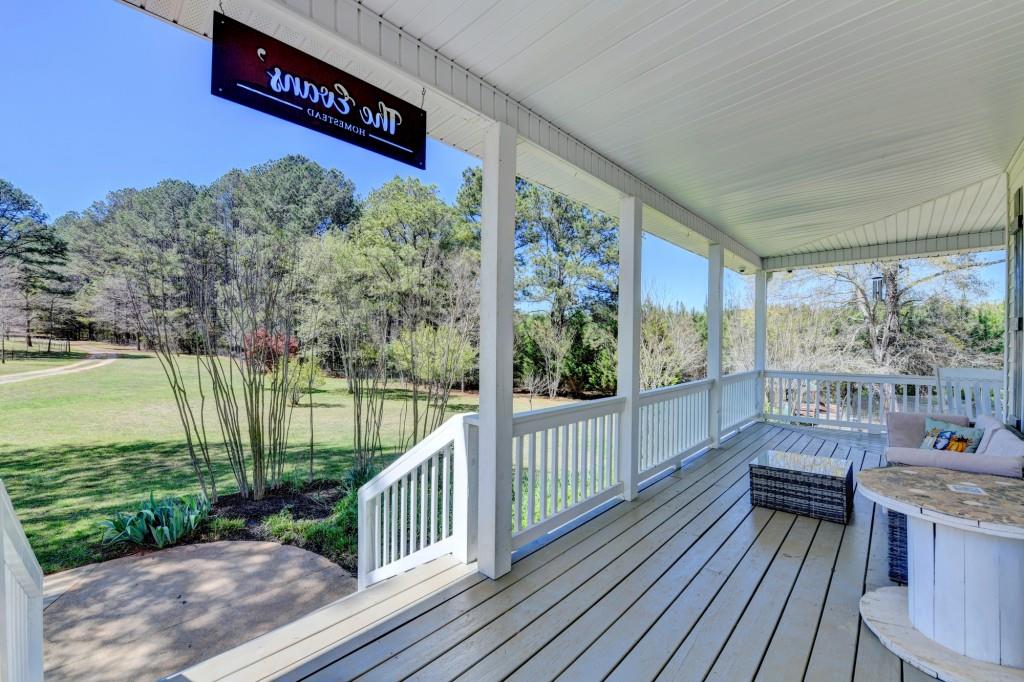 1555 Lower River Road