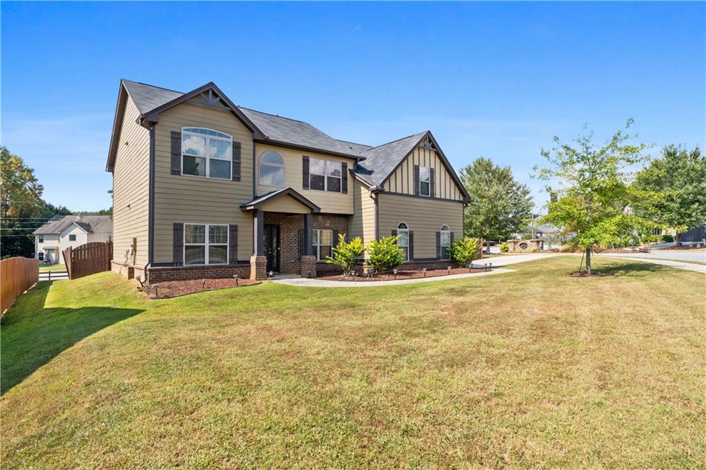2748 Village Park Drive E