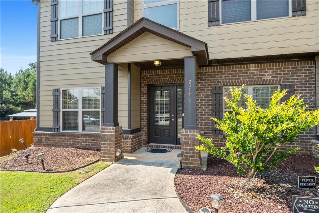 2748 Village Park Drive E