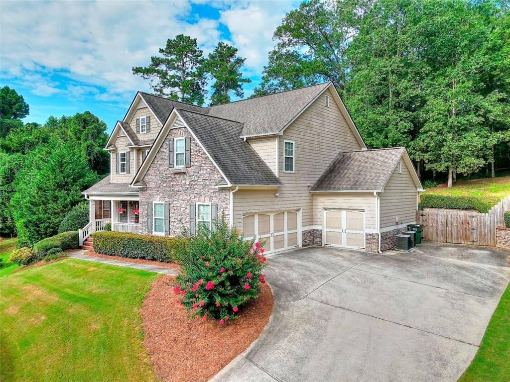 2524 Lois Court