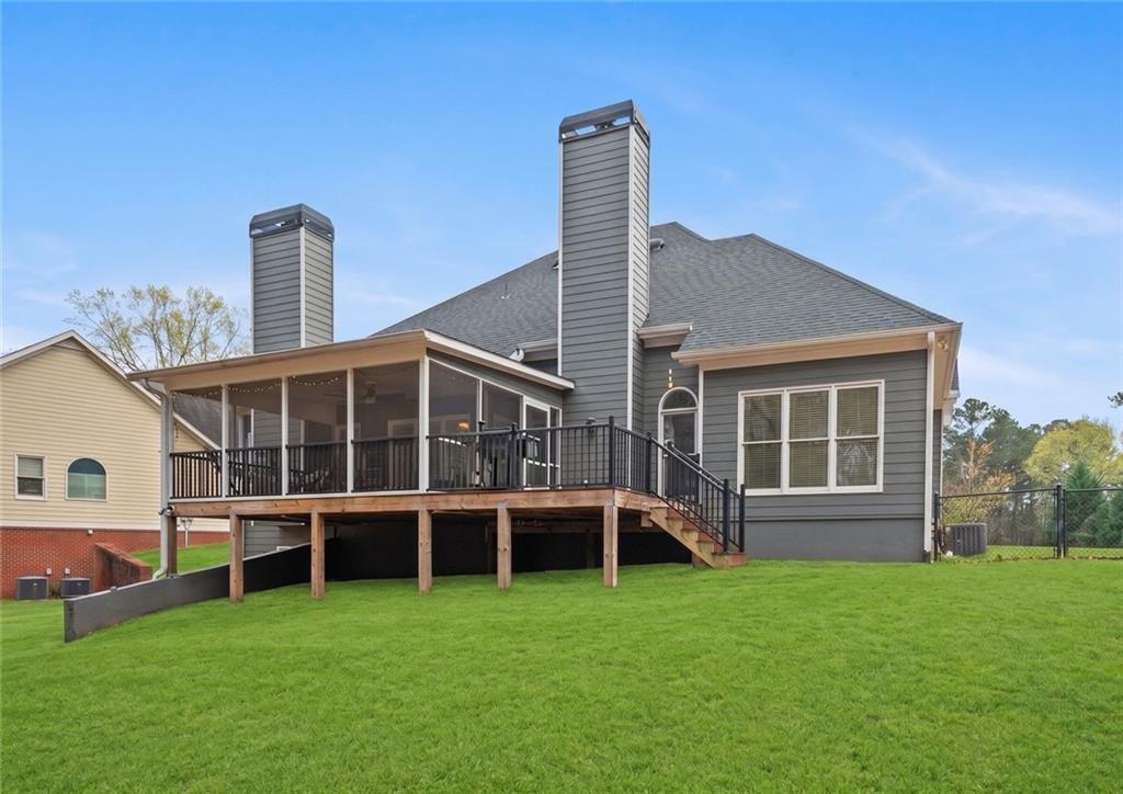 15 Waterstone Drive SE