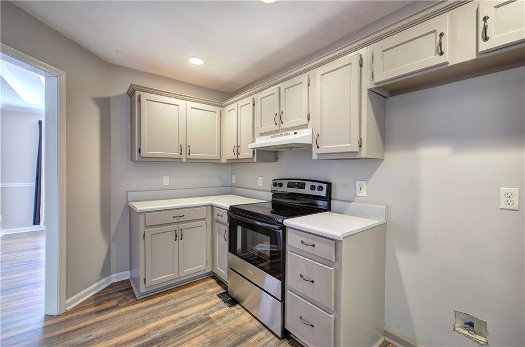 Roving Hills Estates - Residential