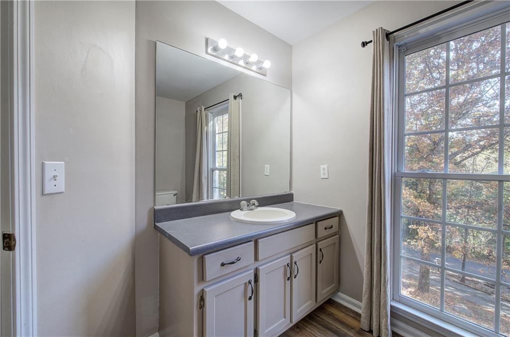 Roving Hills Estates - Residential