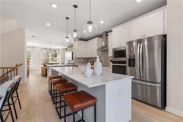 ADDRESS PRIVATE, FIVE POINTS, AL  - Image 8a41c0a6d004415549c8a1b8c95e83e5/1284721314