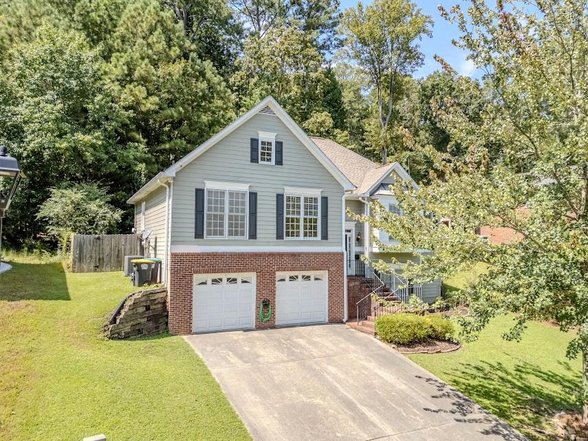 14 Gables Drive
