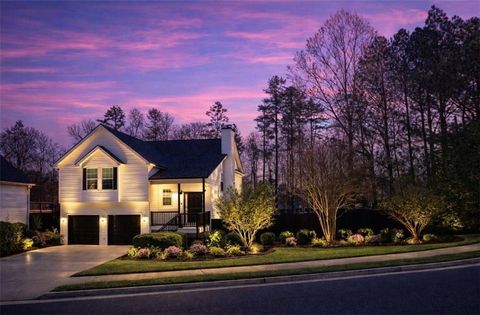 Homes For Sale - 7201 Cedar Forest Drive<br/> Douglasville, GA 30134