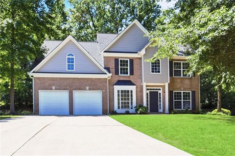 Homes For Sale - 424 Payton Court<br/> Stockbridge, GA 30281