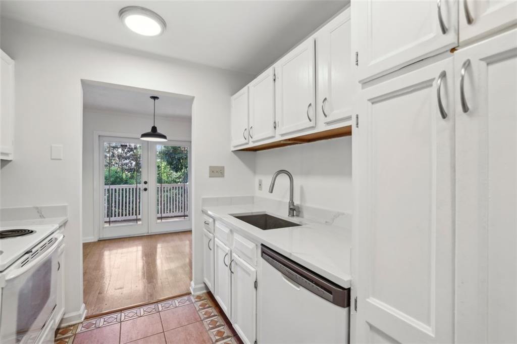 1750 CLAIRMONT Road 21