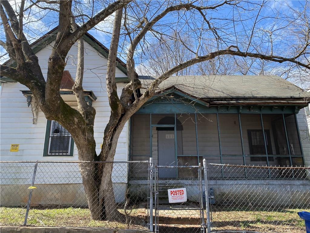 701 Garibaldi Street