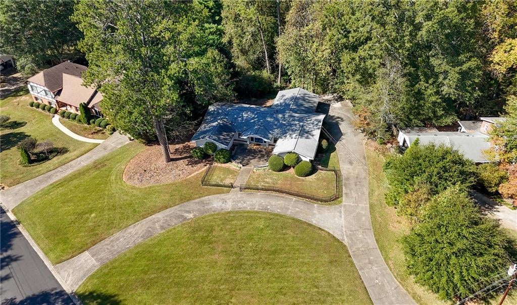 9810 La View Circle, Roswell, GA, 30075 9810 La View Circle