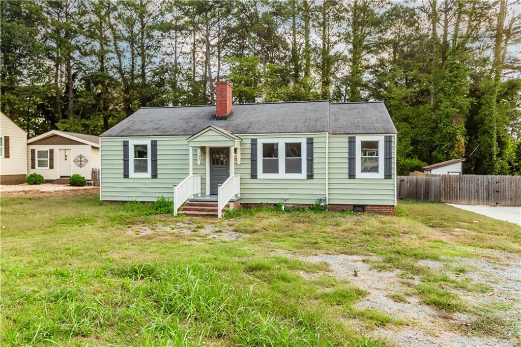 137 Aviation Road SE