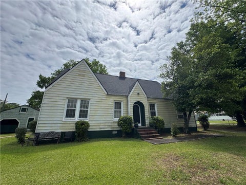 Homes For Sale - 718 N Hill Street<br/> Griffin, GA 30223